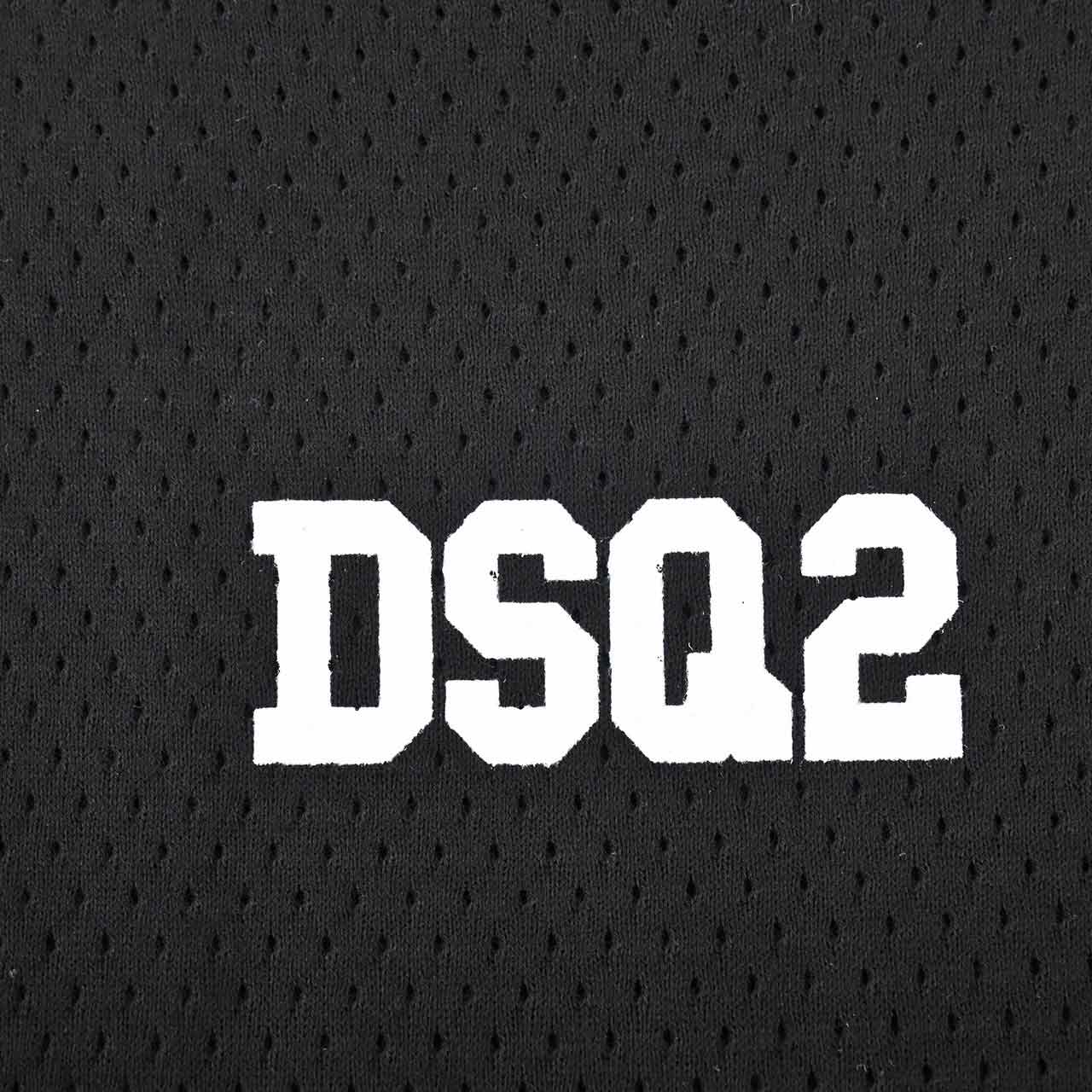 【46%OFF】 ディースクエアード DSQUARED2 ノースリーブ S71GD1163 S23847 900 ブラック メンズ
