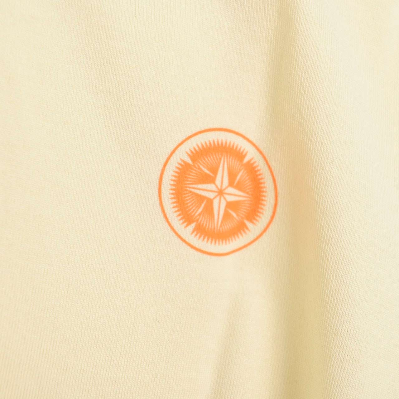 【41%OFF】 ストーン アイランド STONE ISLAND Tシャツ SHADOW PROJECT 76192011B V0090 イエロー メンズ