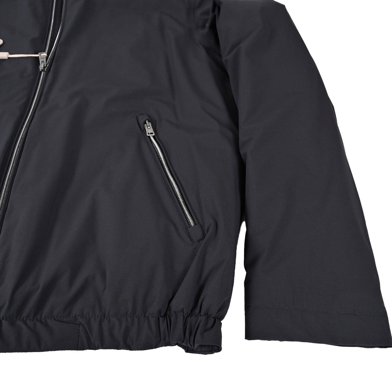 【期間限定SALE】 ヘルノ HERNO フード付きブルゾン GI00042UR 9300 ブラック 2024AW メンズ