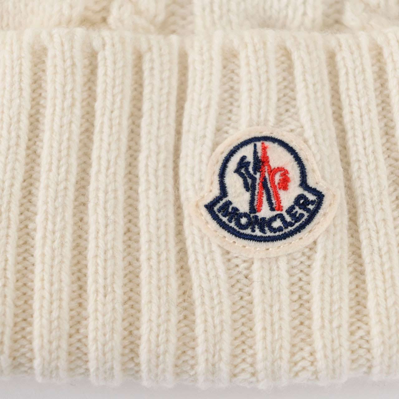 モンクレール MONCLER ニット帽 9Z70300 A9328 ホワイト メンズ レディース
