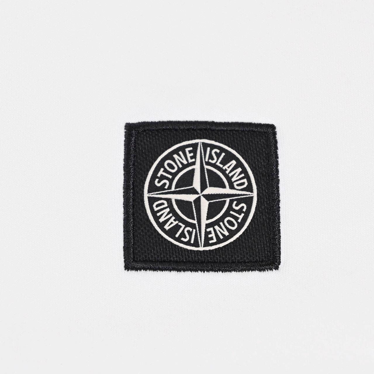 【15%OFF】 ストーン アイランド STONE ISLAND Tシャツ K1S15 2100039 S0013 V0001 ホワイト 2025SS メンズ