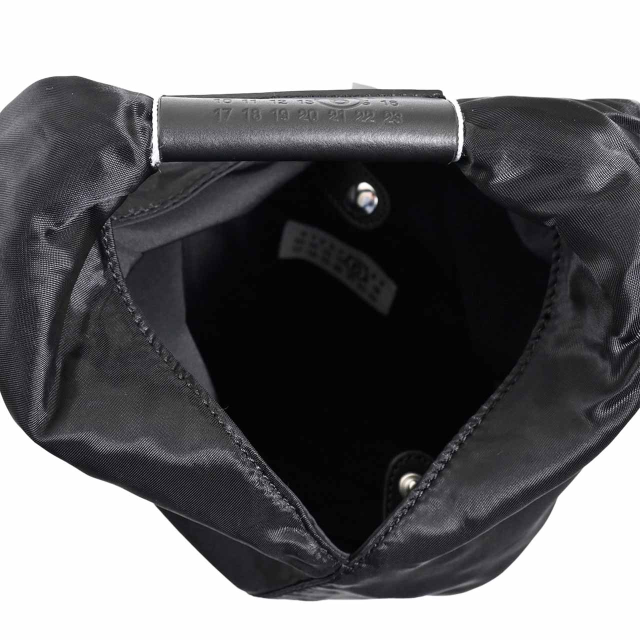 エムエムシックス メゾン マルジェラ MM6 Maison Margiela ハンドバッグ Japanese 54WD0043 P7184 T8013 ブラック メンズ レディース