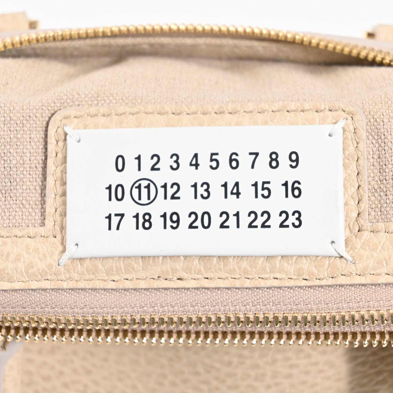 メゾン マルジェラ Maison Margiela ショルダーバッグ 5AC S56WG0082 P4455 T2086 ベージュ レディース