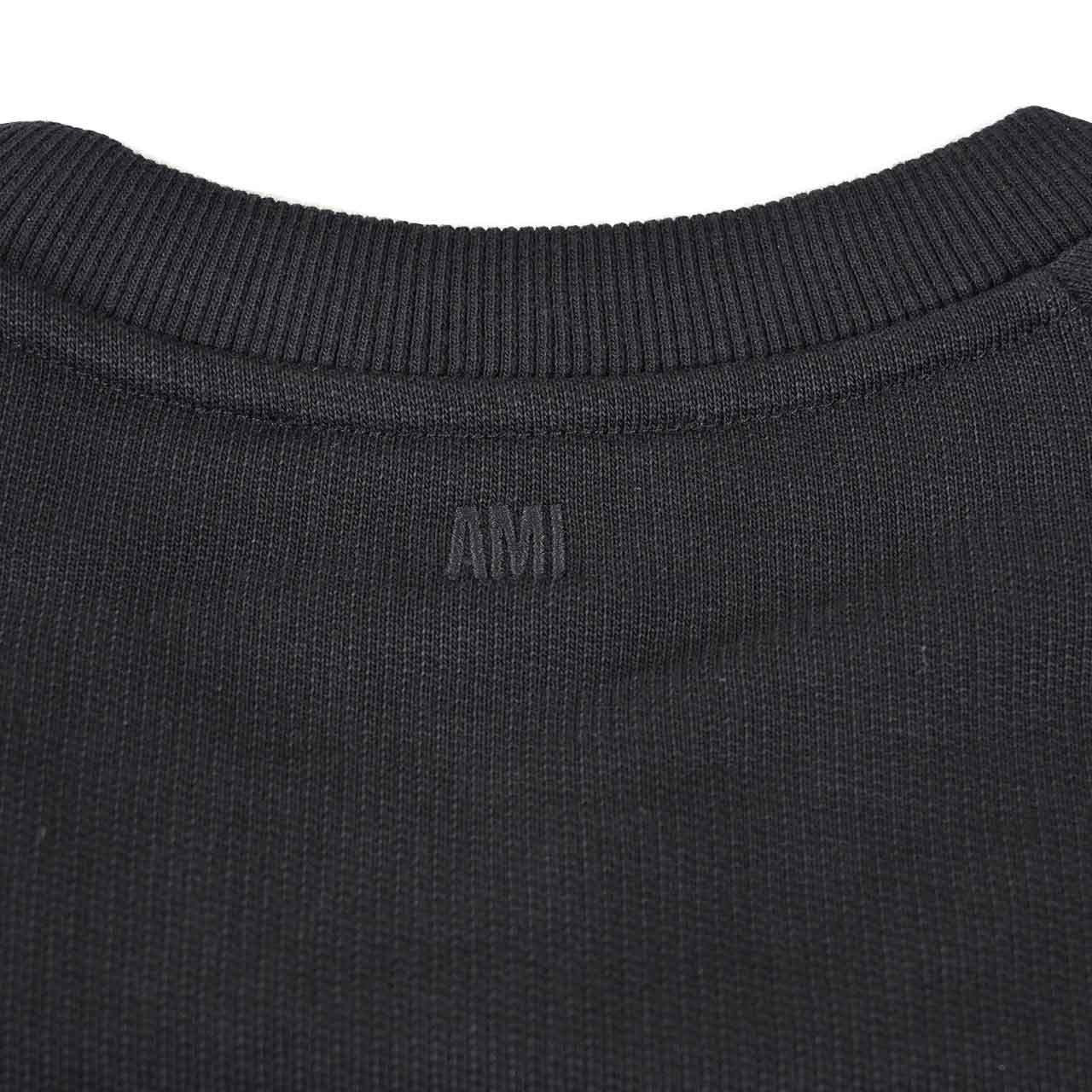 アミ AMI クルーネックセーター USW771.747 001 ブラック 2025AW メンズ