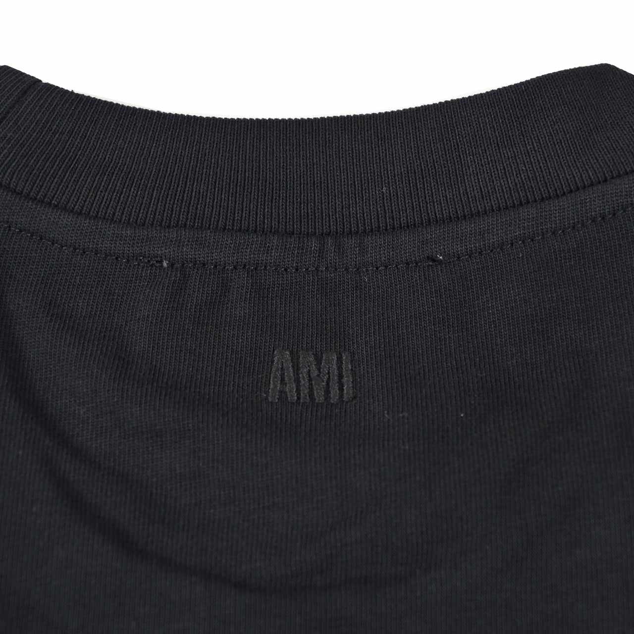 アミ AMI Tシャツ UTS352.726 001 ブラック 2025AW メンズ
