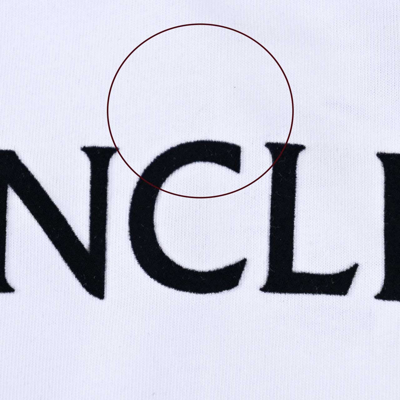 モンクレール MONCLER クルーネック半袖Tシャツ 8C00022 8390T 001 ワケアリ ホワイト メンズ