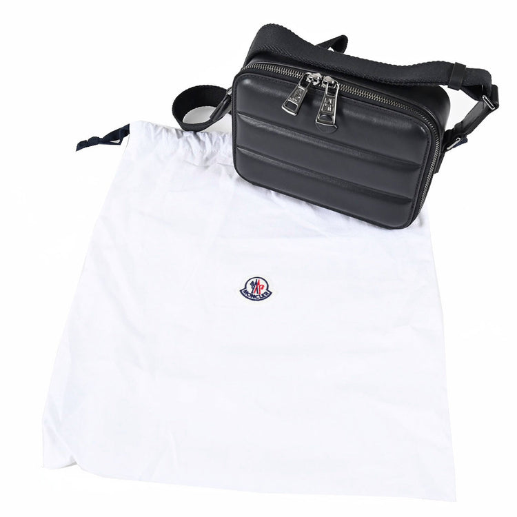 モンクレール MONCLER ボディバッグ J209A 5L00003 M3492 999 ブラック 2025AW メンズ