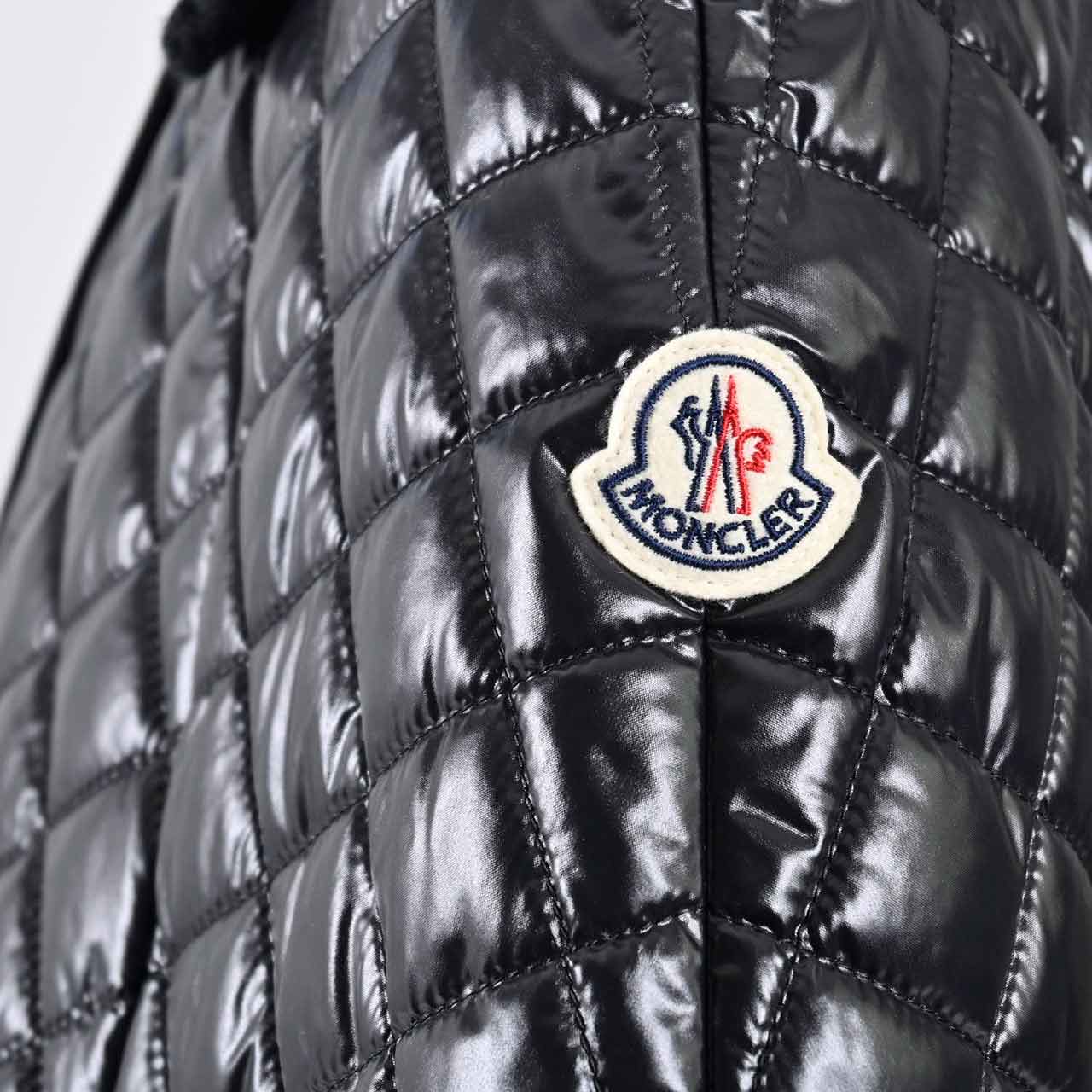 モンクレール MONCLER ケープ 3G000 21 999 ブラック 2024AW レディース 【ラスト1点 1サイズ】 ギフト プレゼント