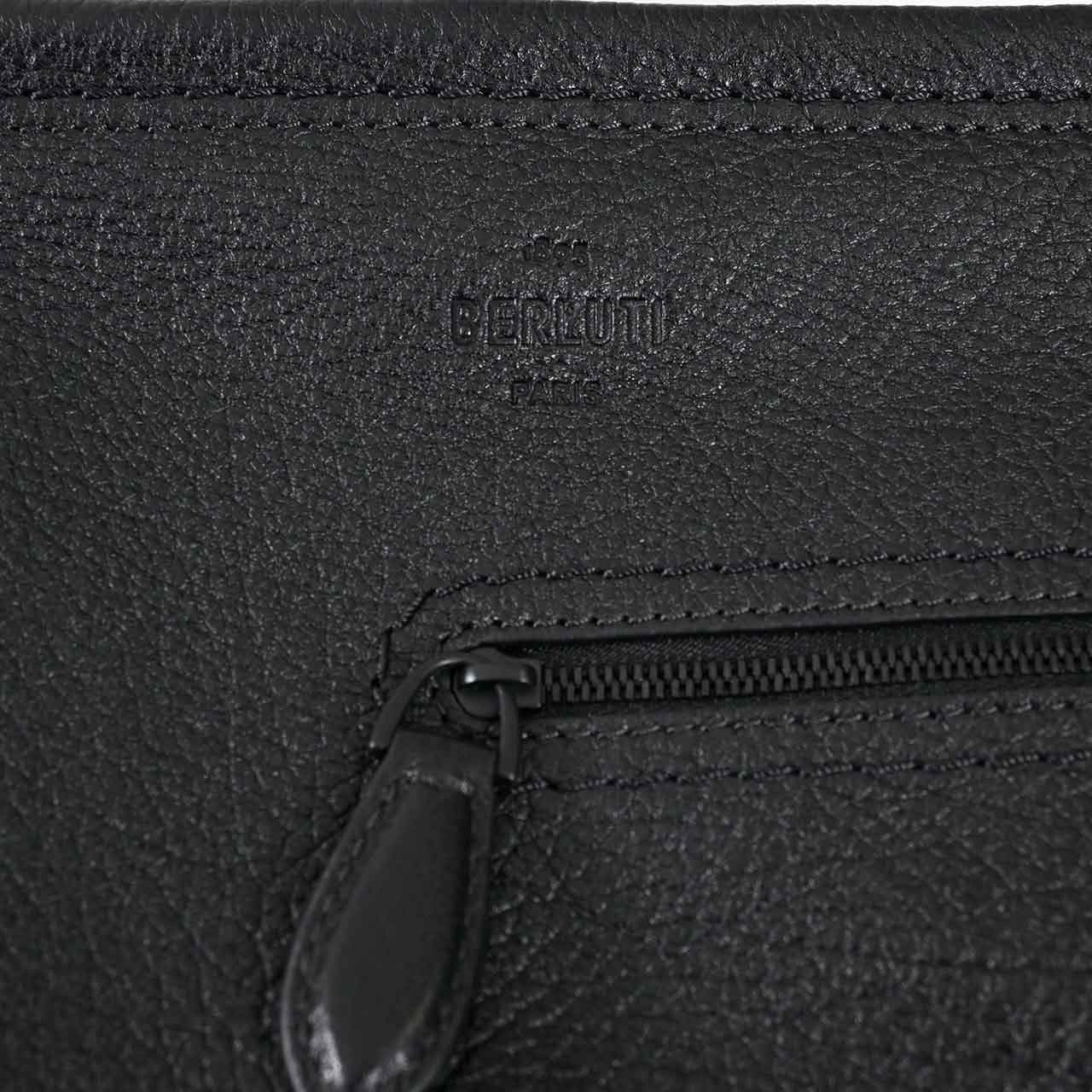 ベルルッティ BERLUTI ショルダーバッグ JOURNALIER XS M299200 K62 ブラック 2024AW メンズ