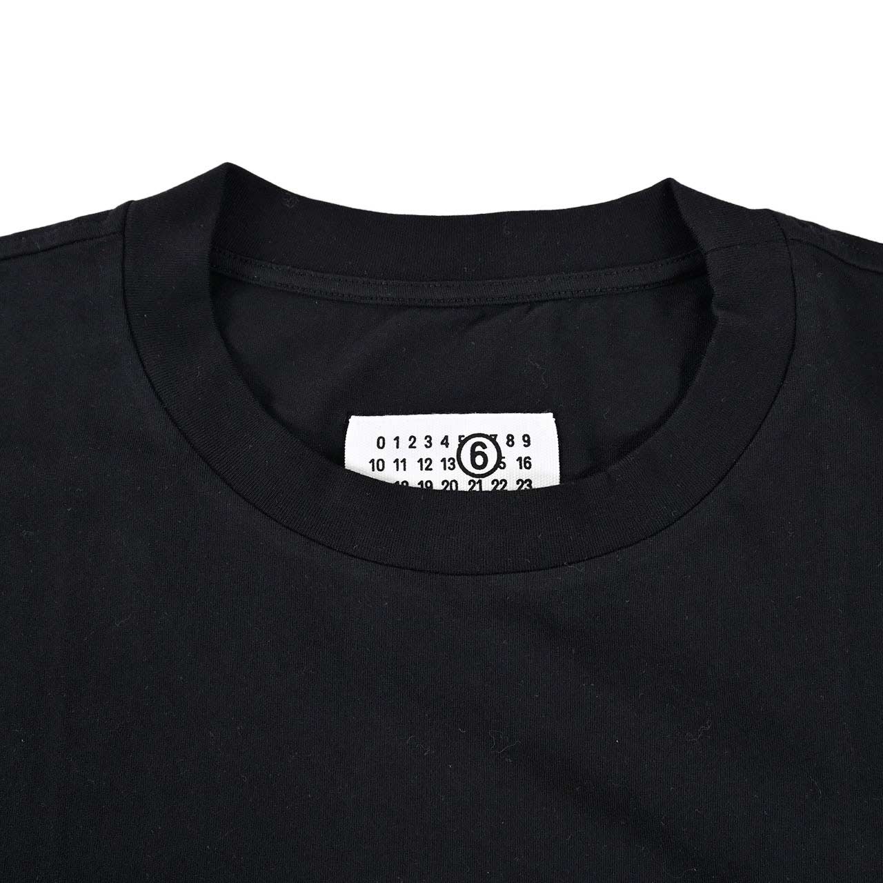 エムエムシックス メゾン マルジェラ MM6 Maison Margiela Tシャツ S24312 SH0GC0033 900 ブラック 2024AW メンズ