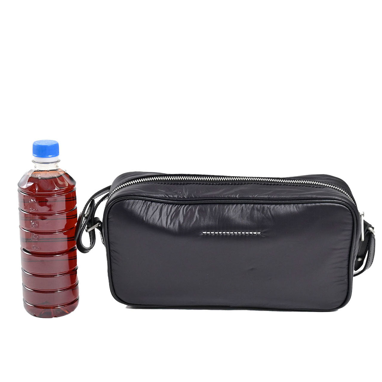 エムエムシックス メゾン マルジェラ MM6 Maison Margiela ショルダーバッグ SB5WG0024 P6993 T8013 ブラック  レディース