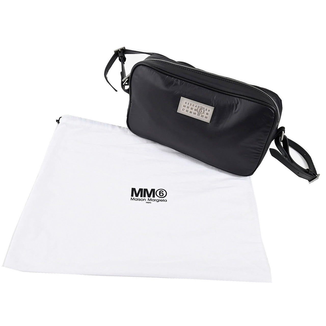 エムエムシックス メゾン マルジェラ MM6 Maison Margiela ショルダーバッグ SB5WG0024 P6993 T8013 ブラック  レディース