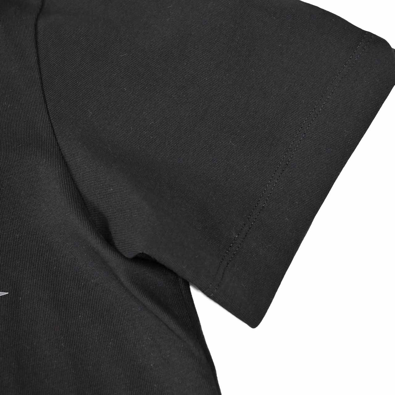 モンクレール MONCLER クルーネック半袖Ｔシャツ 8C00170 829H8 999 ブラック メンズ 【ラスト1点 Mサイズ】