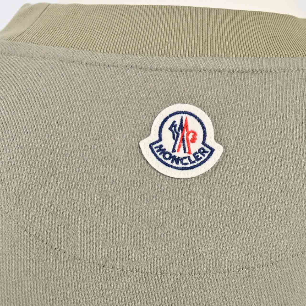 モンクレール MONCLER クルーネック長袖Ｔシャツ 8C01128 8390Y 880 グリーン メンズ 【ラスト1点 Ｌサイズ】