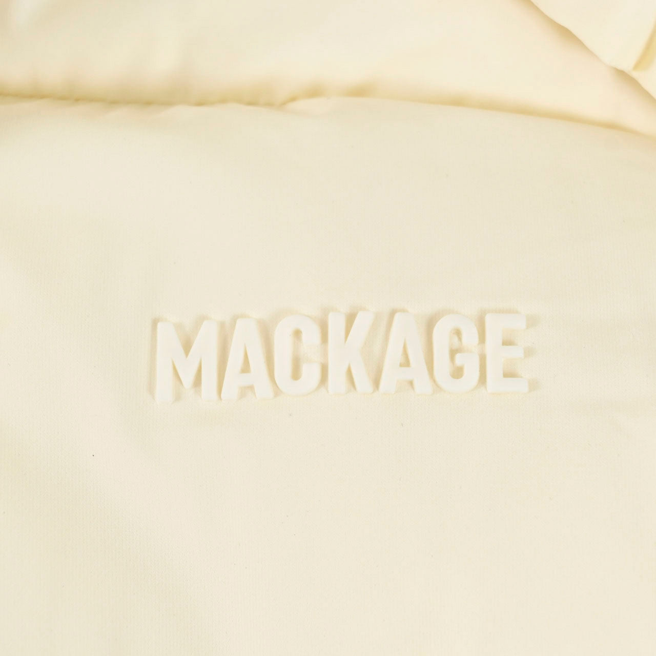 マッカージュ MACKAGE ダウンコート CORALIA-CITY C0253 クリーム レディース