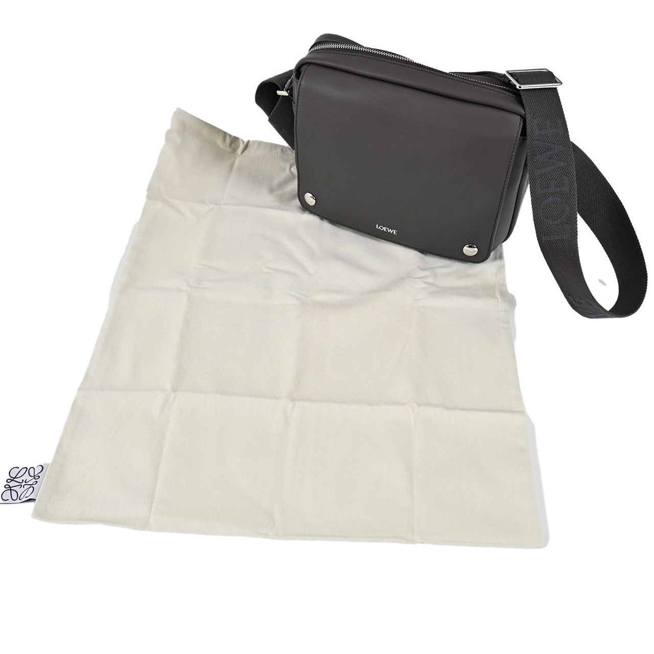 ロエベ LOEWE ショルダーバッグ PEBBLE MESSENGER MEDIUM BANBA73X03 1220 グレー メンズ