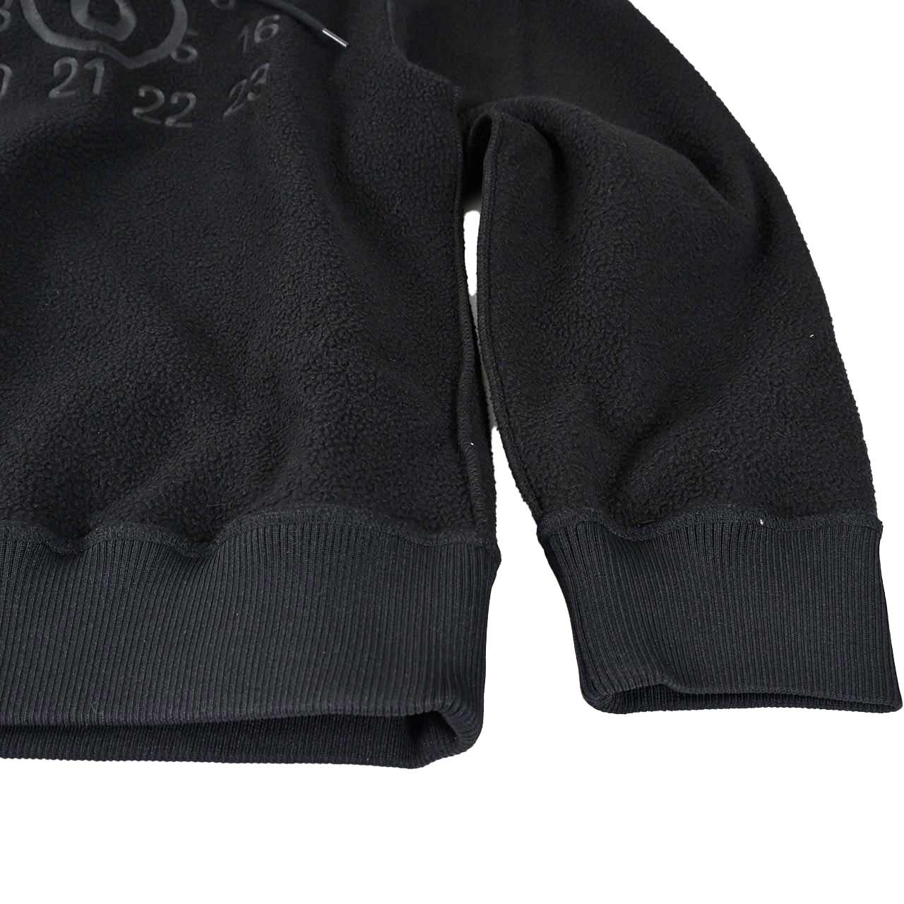 エムエムシックス メゾン マルジェラ MM6 Maison Margiela パーカー SH0GU0028 M20126 900 ブラック メンズ