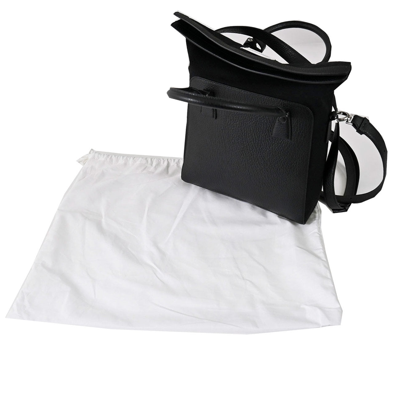 メゾン マルジェラ Maison Margiela 2WAYバッグ 5AC DAILY VERTICAL SB1WA0013 P4348 T8013 ブラック レディース