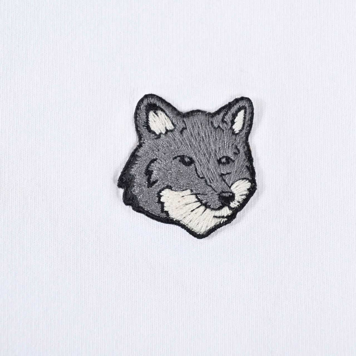 メゾン キツネ MAISON KITSUNE Tシャツ PM00108KJ7025 P100 ホワイト メンズ