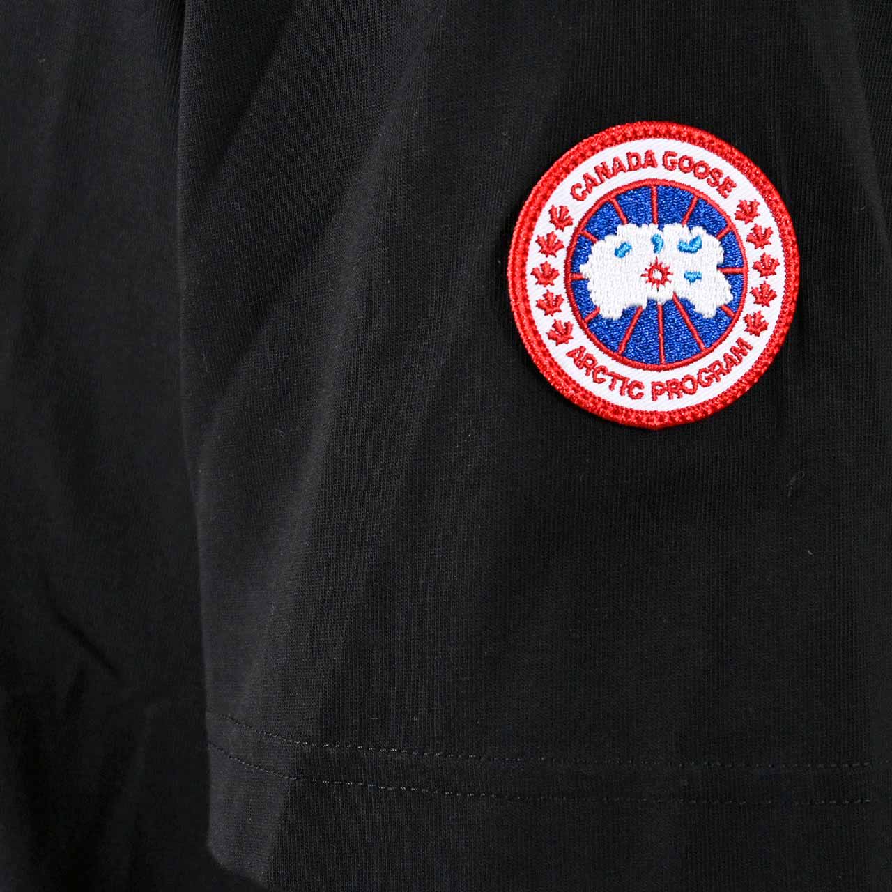カナダグース CANADA GOOSE Tシャツ Novo 1328M 9061 ブラック メンズ