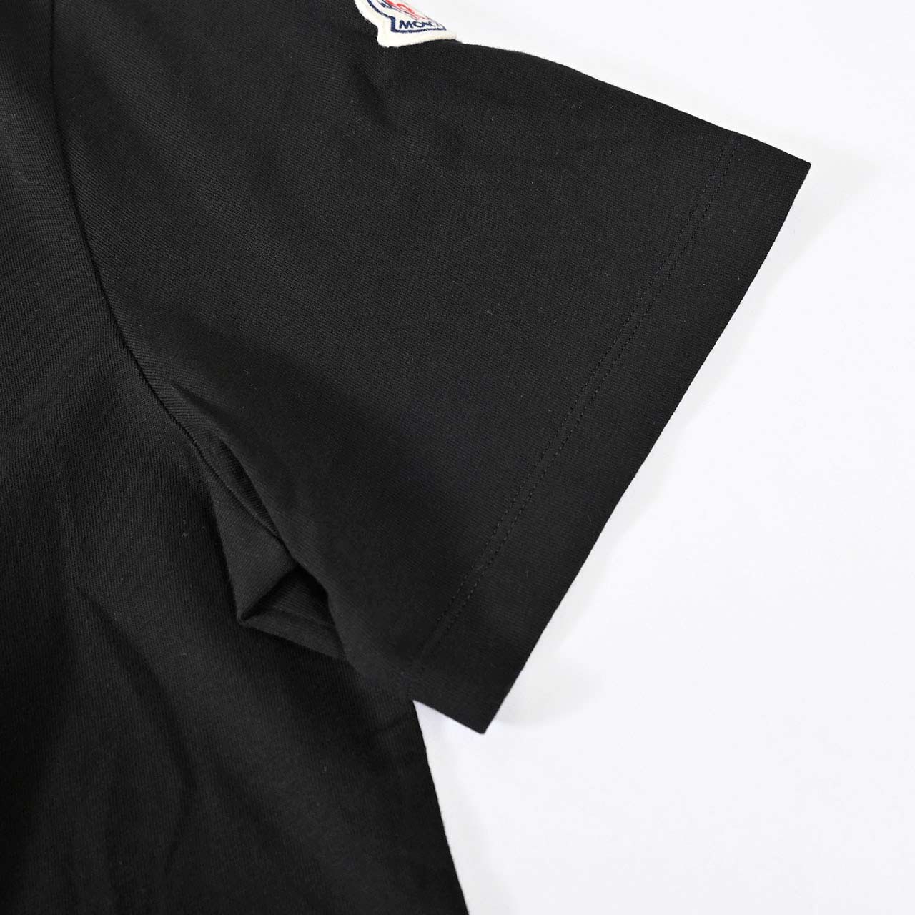モンクレール MONCLER Tシャツ 8C00068 8390T 999 ブラック メンズ