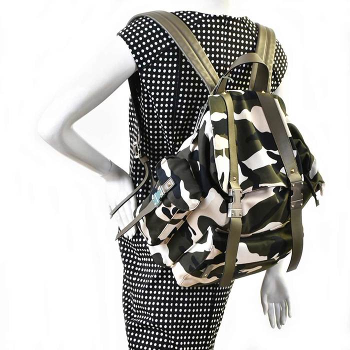 Valentino Rockstud Backpack VALENTINO MY0B0556CDM Y89 Camouflage Military 