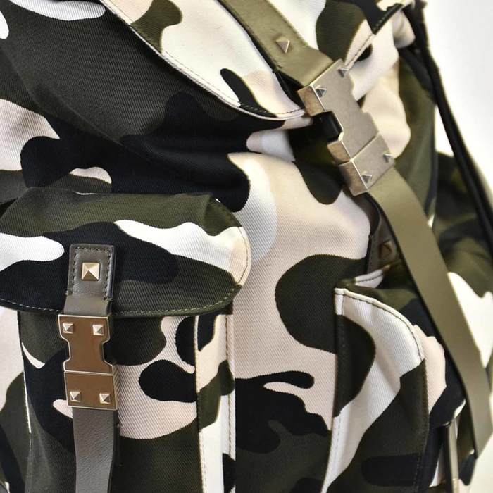 Valentino Rockstud Backpack VALENTINO MY0B0556CDM Y89 Camouflage Military 